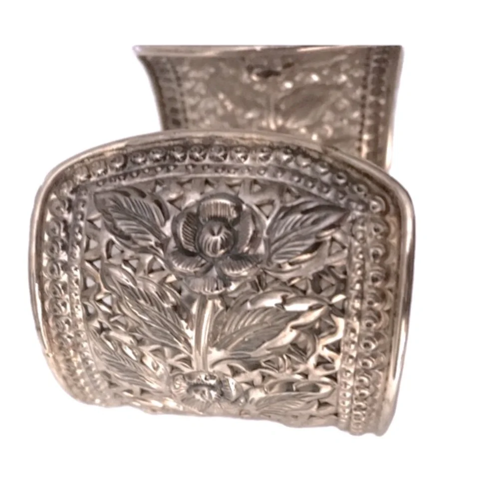 Vintage Equestrian Sterling Silver Wide Cuff Bracelet Stamped 925 - Picture 11 of 12